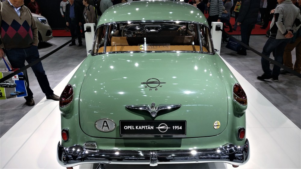 Opel_Kapitän_1954