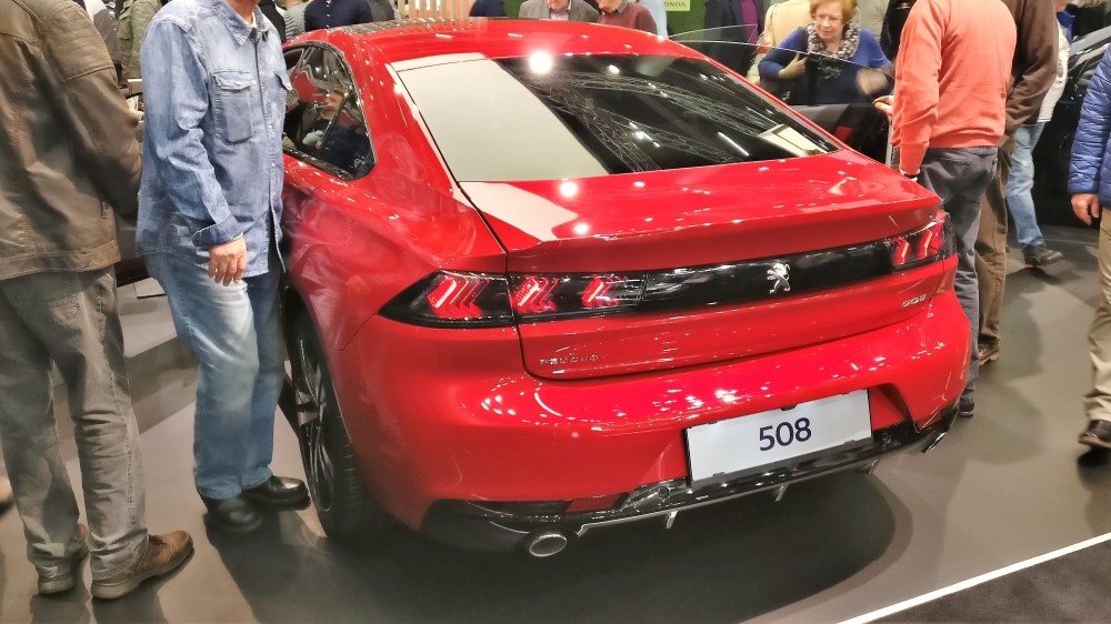 Peugeot_508